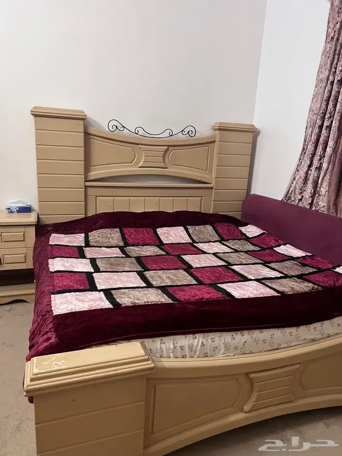 غرفة نوم من خمس قطع 1
