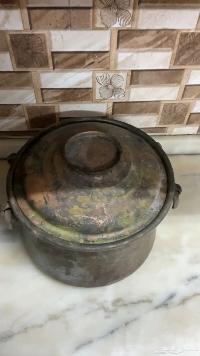 قدر نحاس قديم لاصحاب التراث 1
