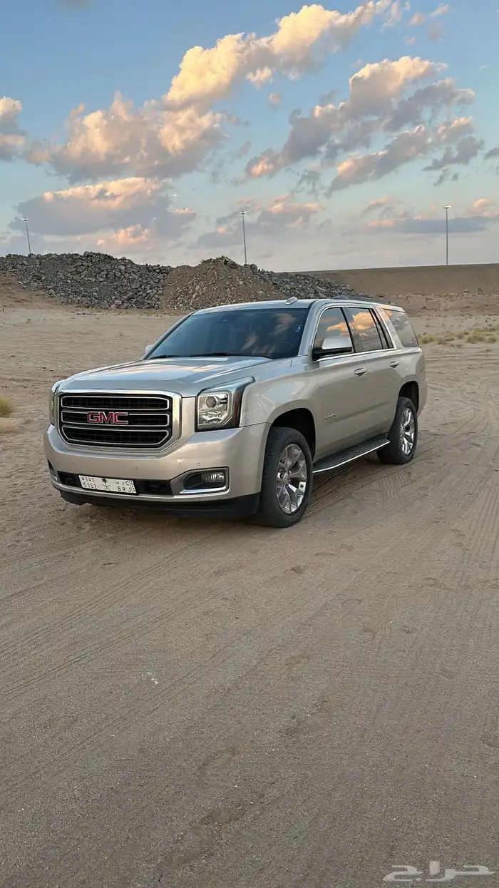 يوكن 2016 SLT دبل فل الفل (القصير) 10