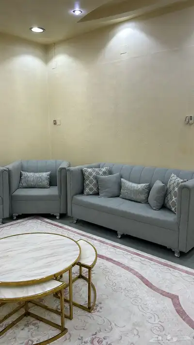 كنب 14 شخص ثلاث كبار وثلاث كراسي وأريكه فصلته عند الرضيمان 1