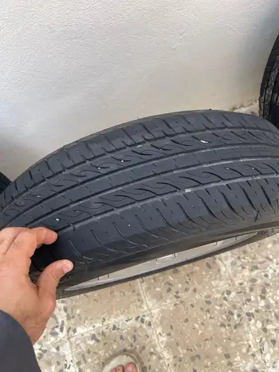 طقم جنوط وكفرات وكالة كيا ريو يارس و بجياس و صني اربع مسامير 5