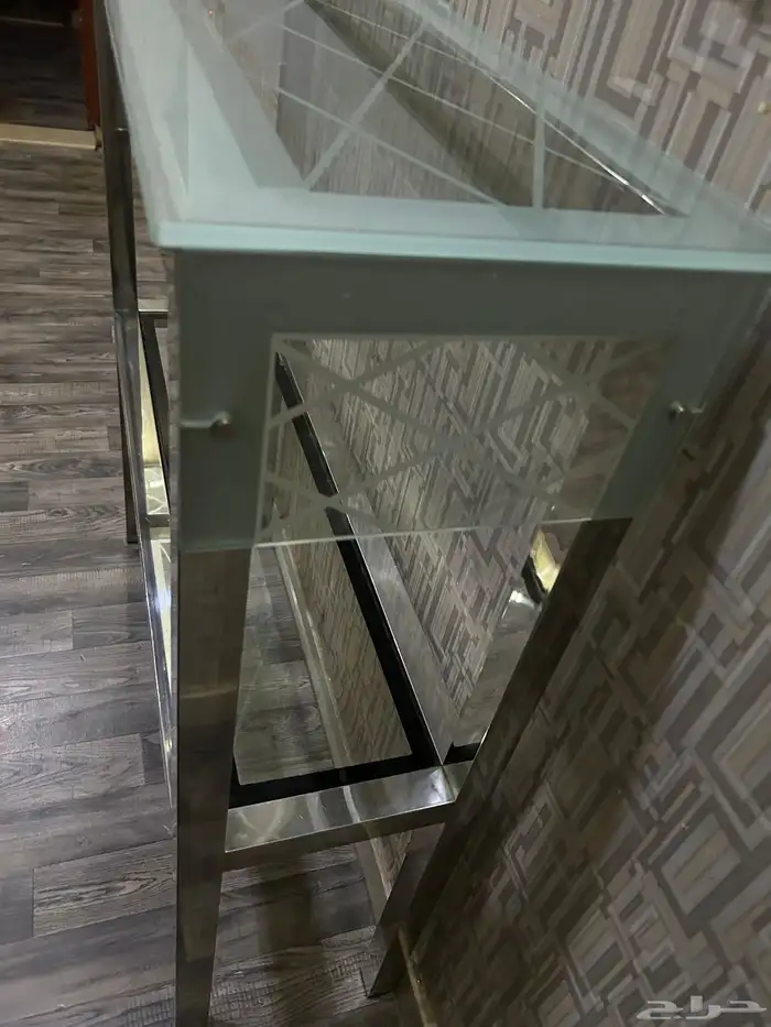 طاوله للبيع 2