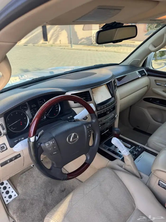 لكزس LX570 فل كامل سعودي 2014 تم البيع مباع 18