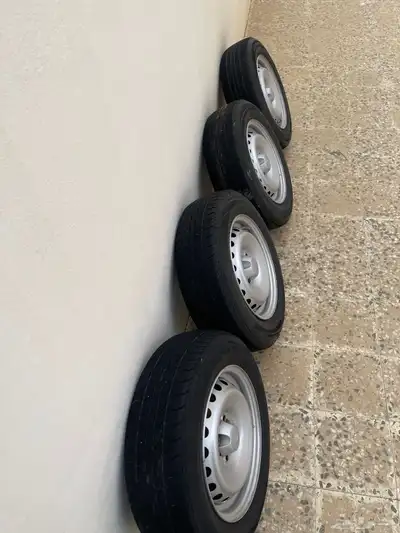 طقم جنوط وكفرات وكالة كيا ريو يارس و بجياس و صني اربع مسامير 2
