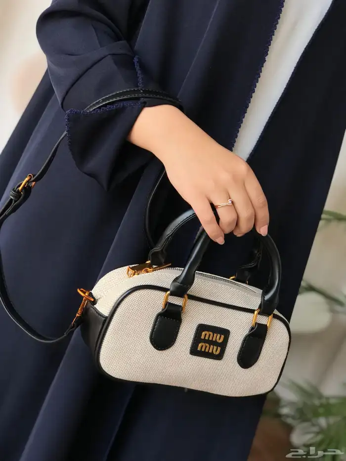 شنط ميوميو   كوتش بعدة احجام وعدة اشكال مع جميع الملحقات 15