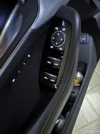 كاديلاك CT5 11