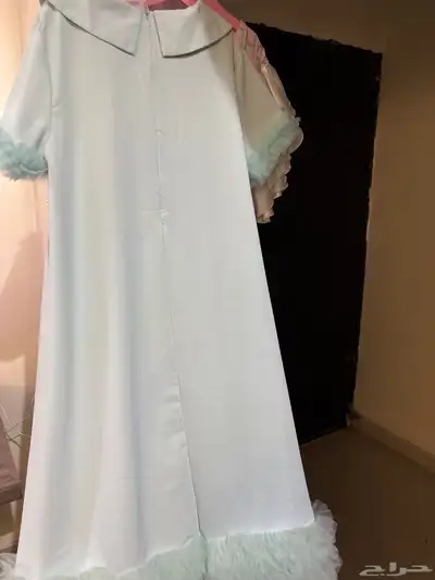 فساتين بناتيه جديده عدد اثنين وعبايات 3