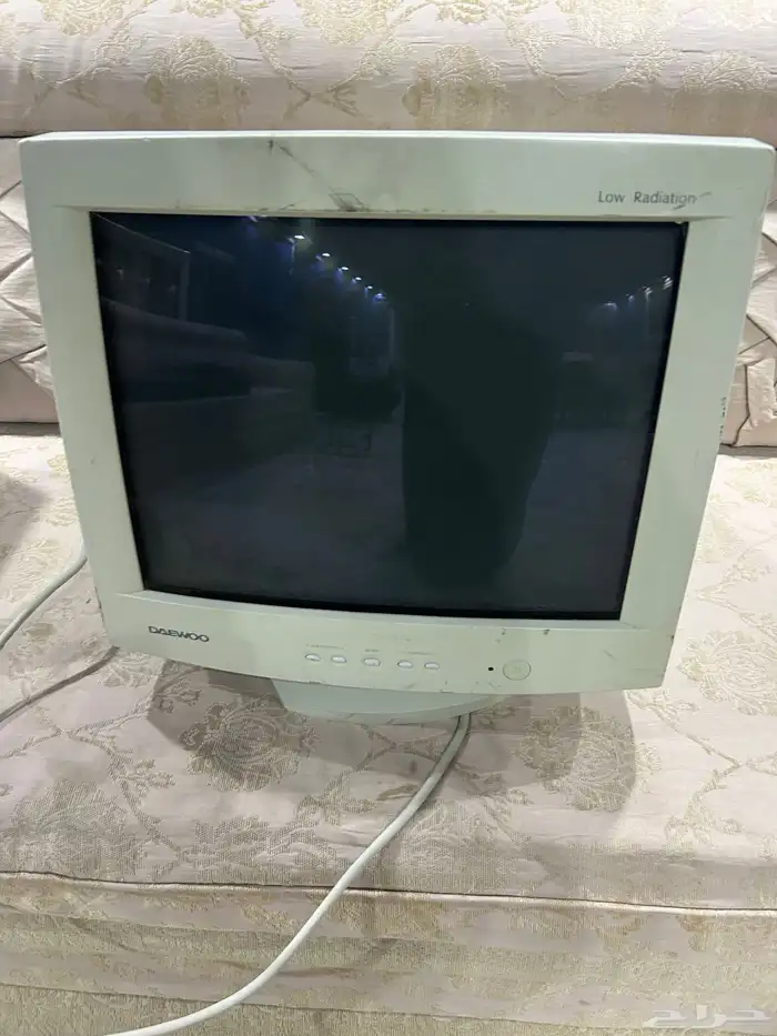 كمبيوتر قديم عدد 5 للبيع 2