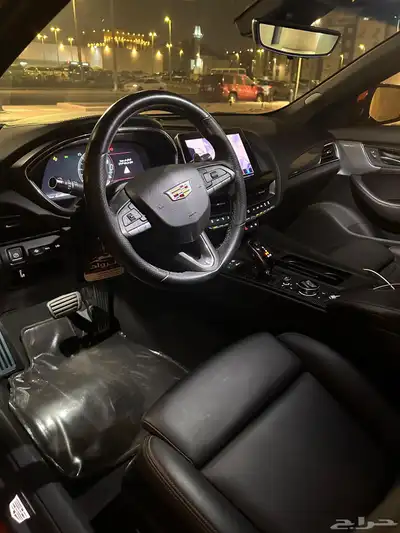 كاديلاك CT5 8