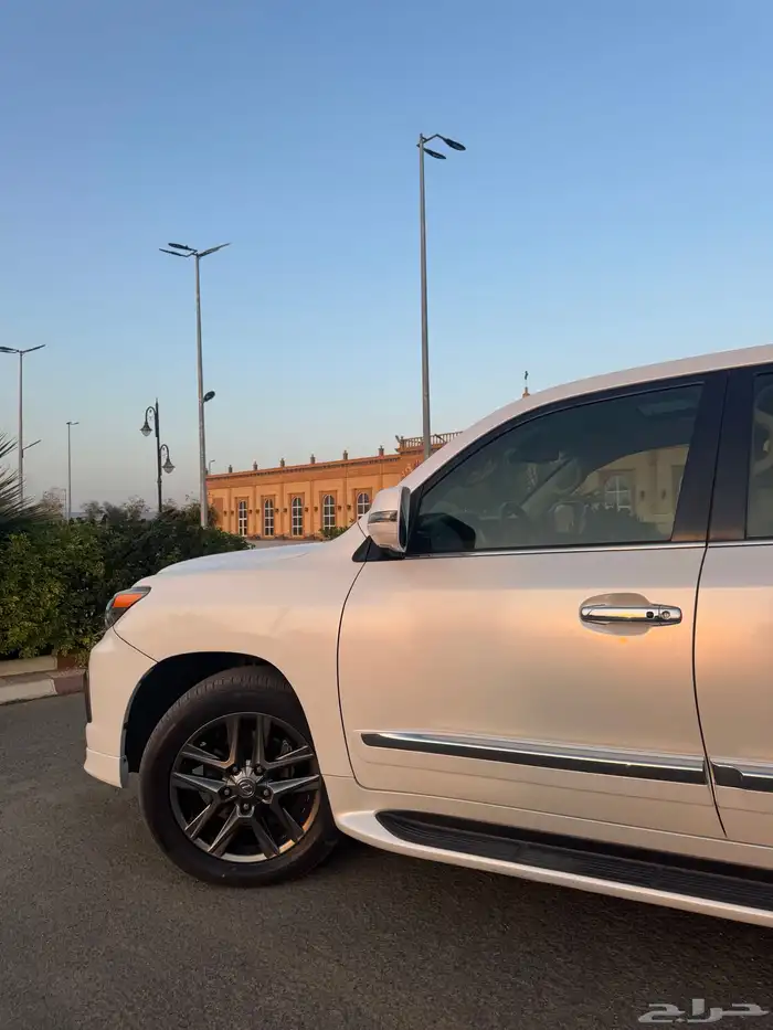 لكزس LX570 فل كامل سعودي 2014 تم البيع مباع 7