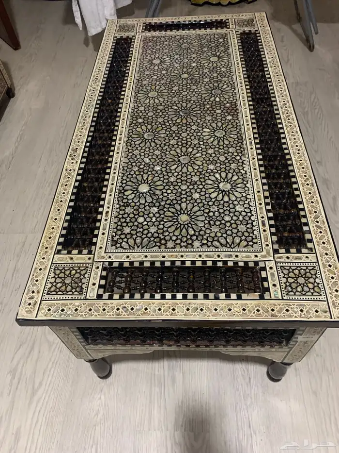 طاوله 4
