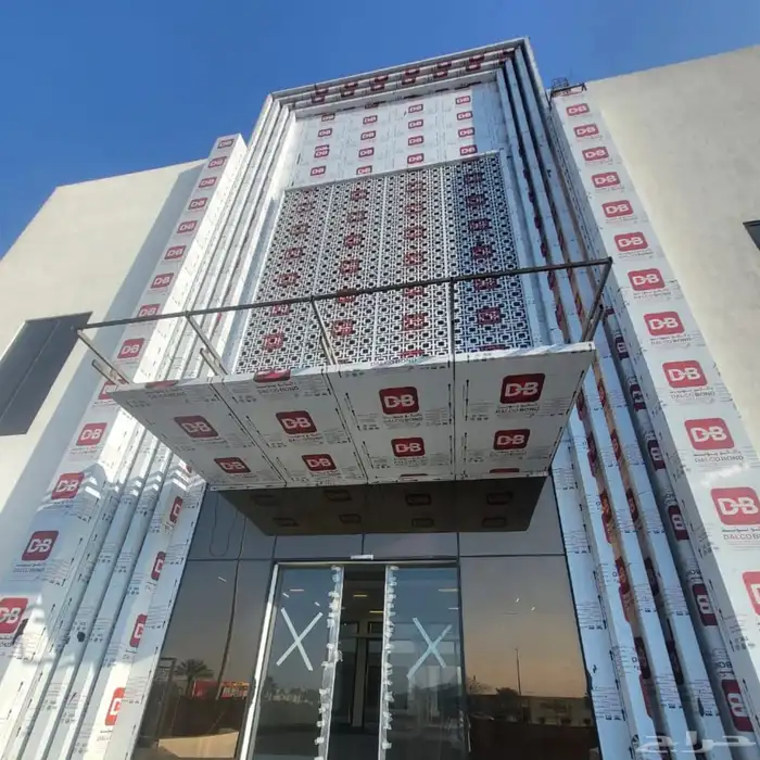 كلادينج وزجاج 1