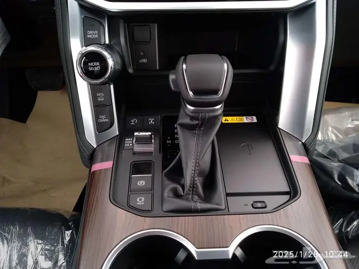 وارد اليحيىGXRديزل6سلندر ديزل توين تيربو رادار جلد اسود2025 10