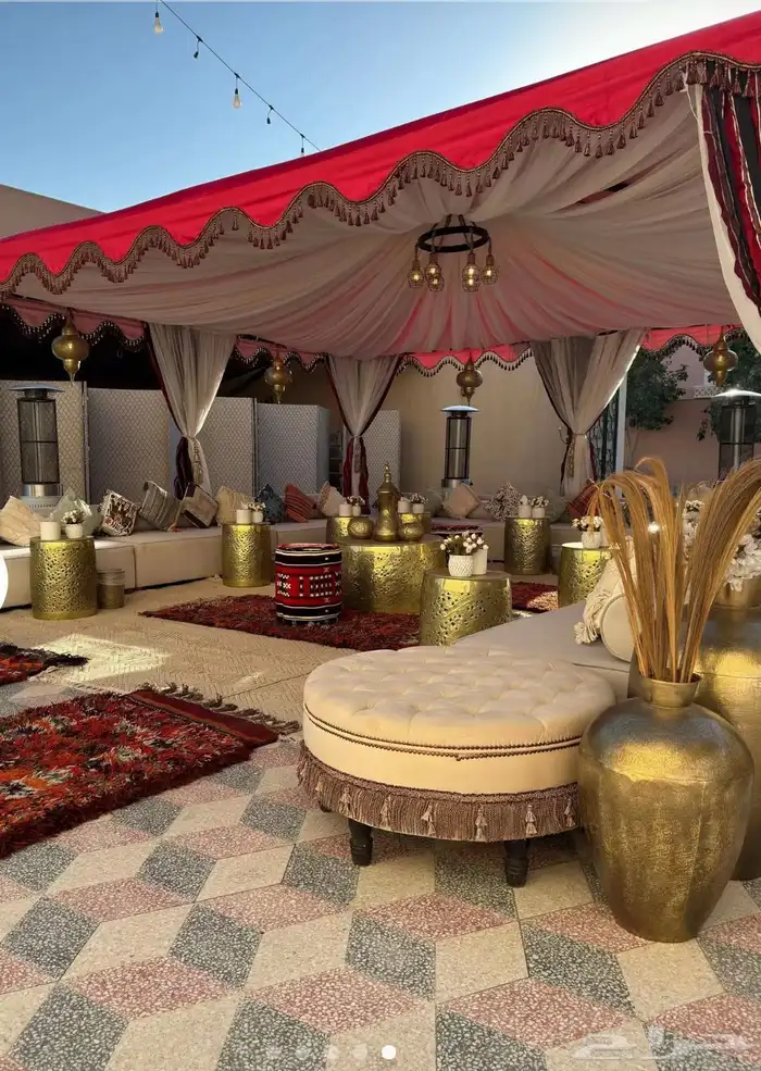 تأجير خيام شعبيه مع الديكورات والجمال والغزلان 8