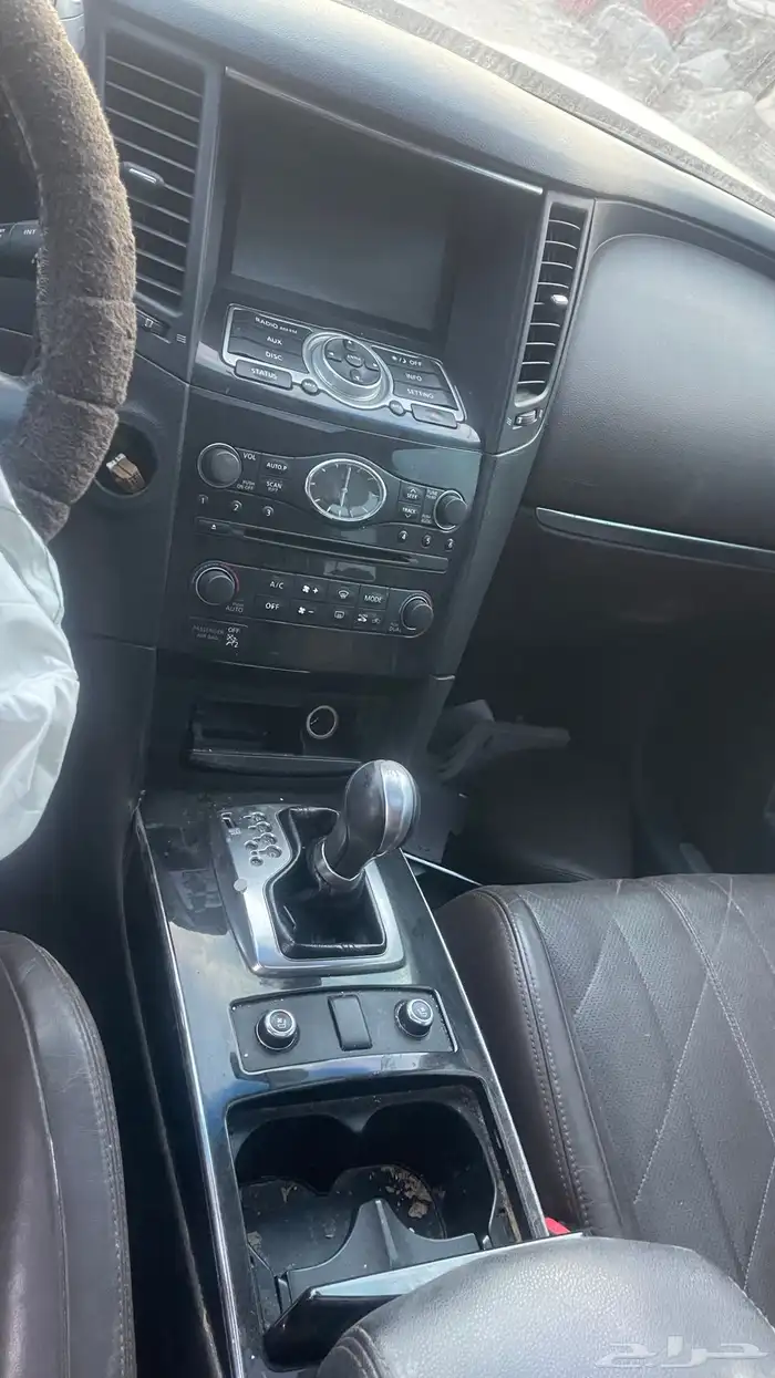 QX70 2016قطع غيار فقط 14