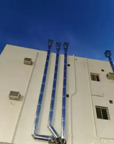 ورشة استانلس استيل تفصيل طاولات ومداخن 45