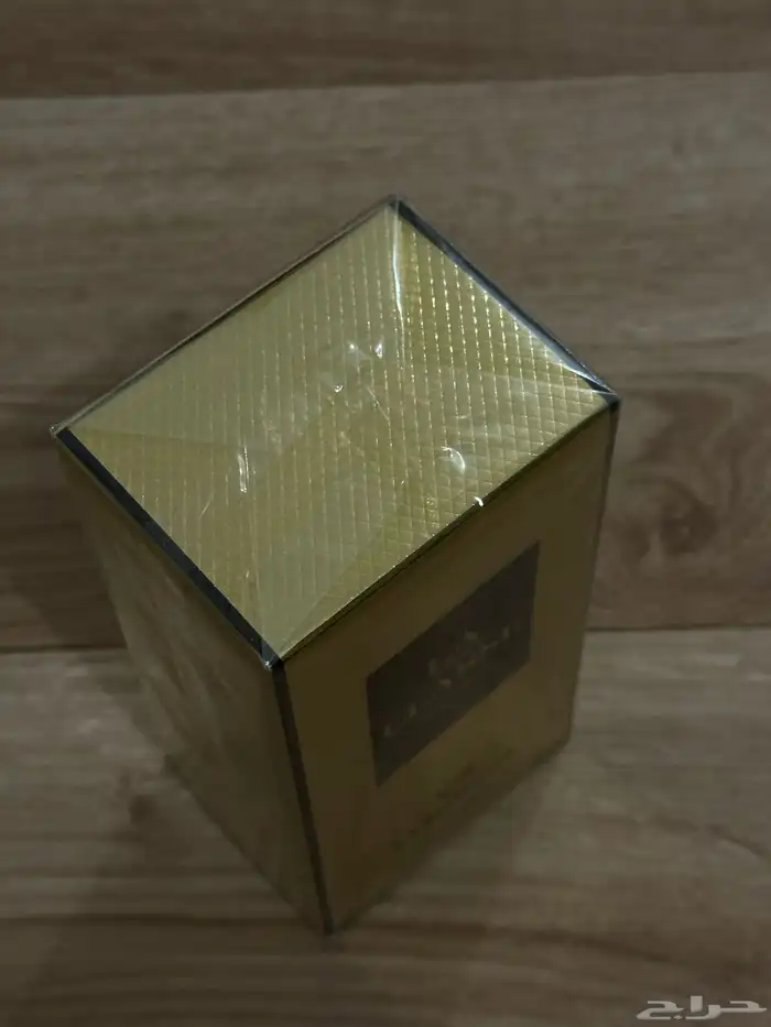 عطر نسائي 1