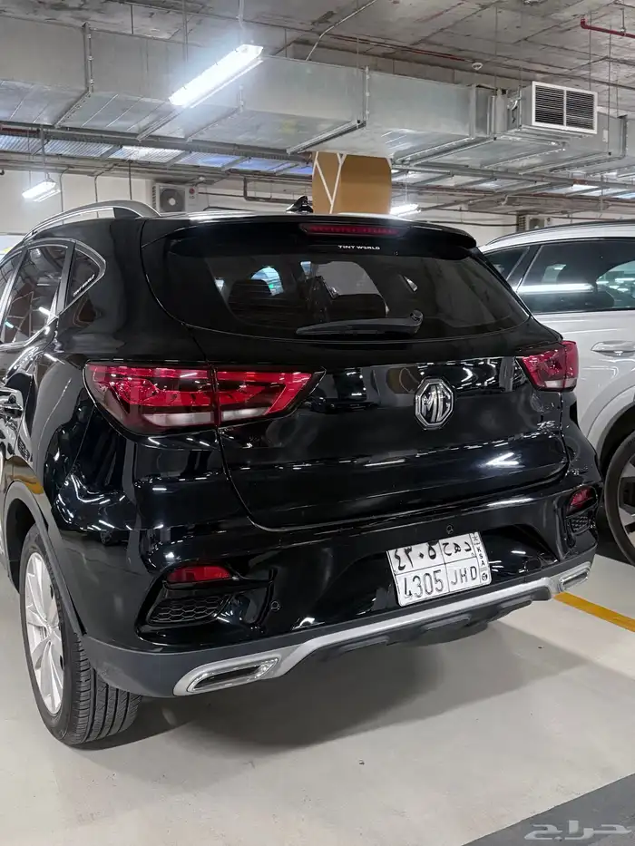 سيارة ام زد اس موديل 2021 MG zs 4