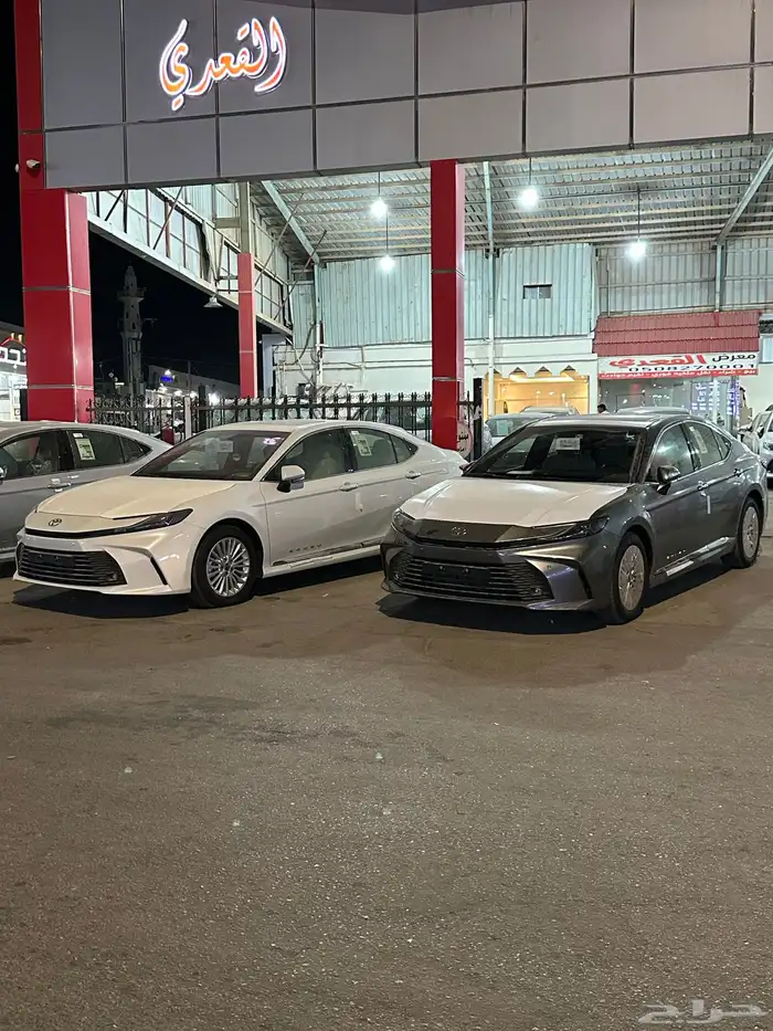 كامري 2025 LE سعودي بنزين 18