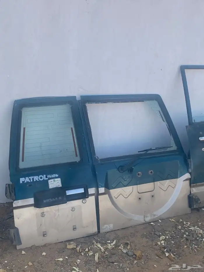 ابواب جيب نيسان من موديل 88الى 97 0
