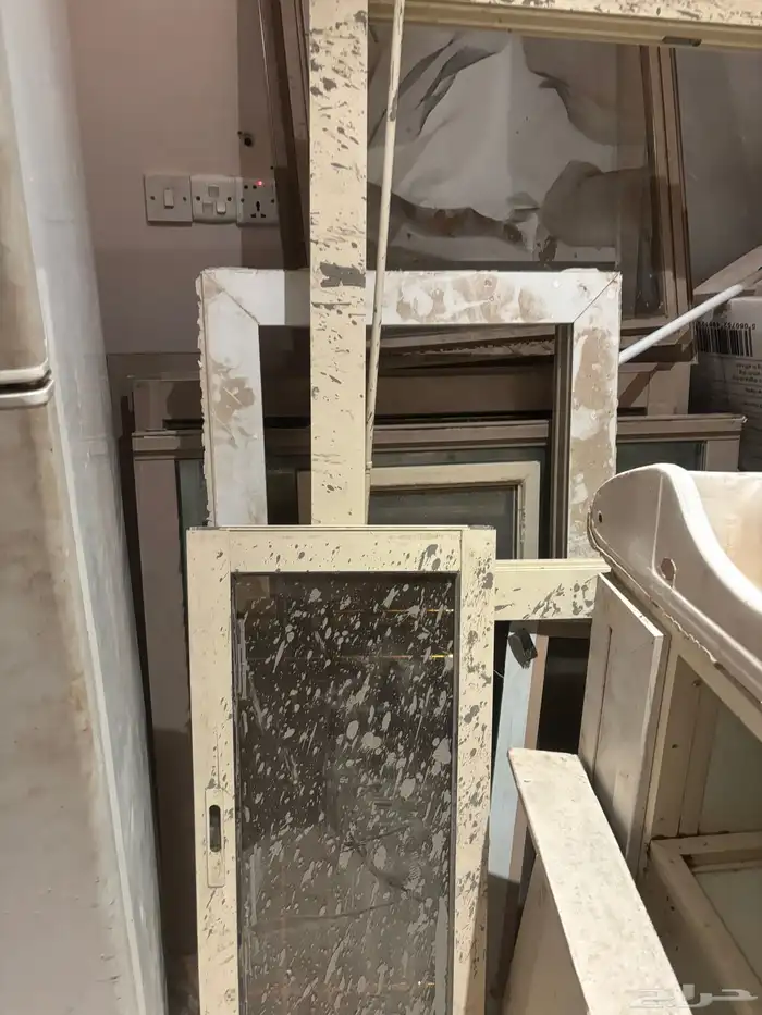 خردوات للبيع 2
