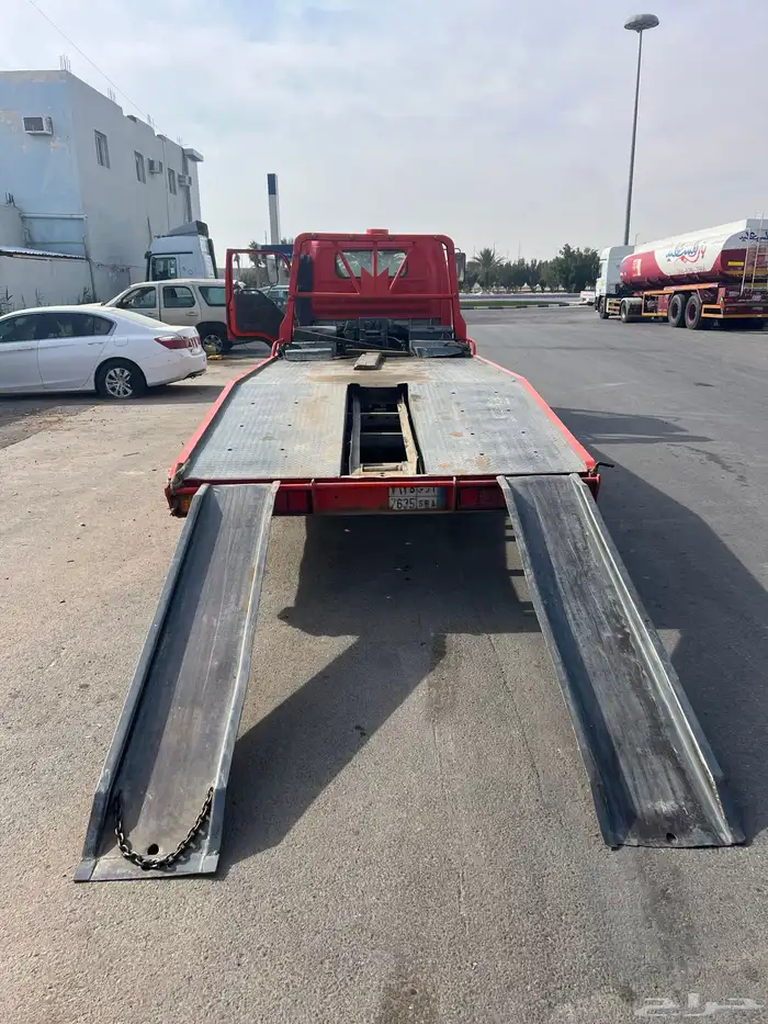 سطحة رفحاء لنقل السيارات 0