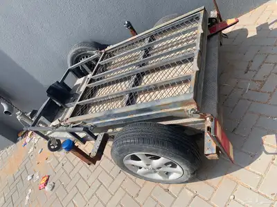 للبيع مقطورة دباب مستعمله 0