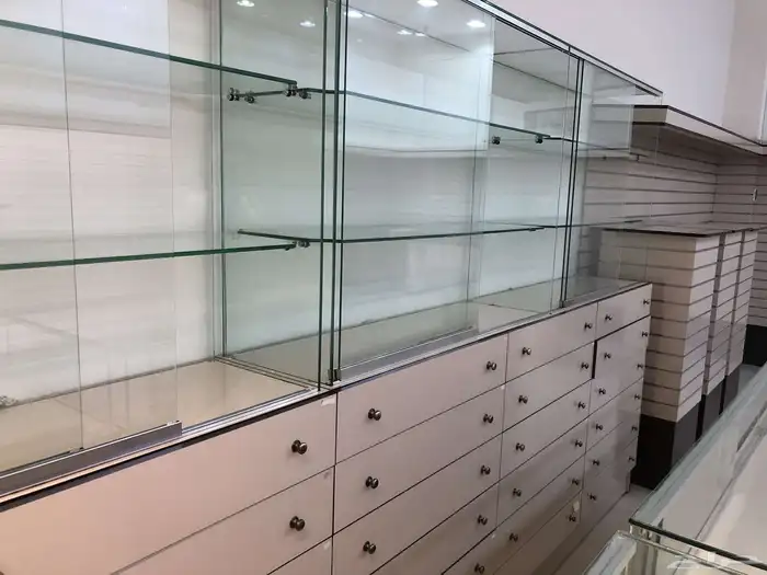 ديكور معرض كامل 12