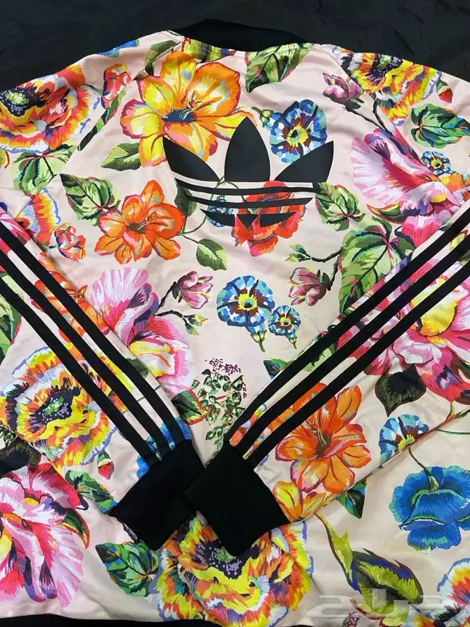 جاكيت نسائي رياضي 7