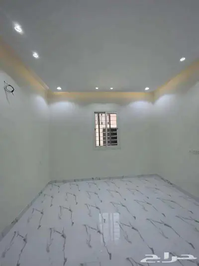 شقق للبيع حي السويس 4