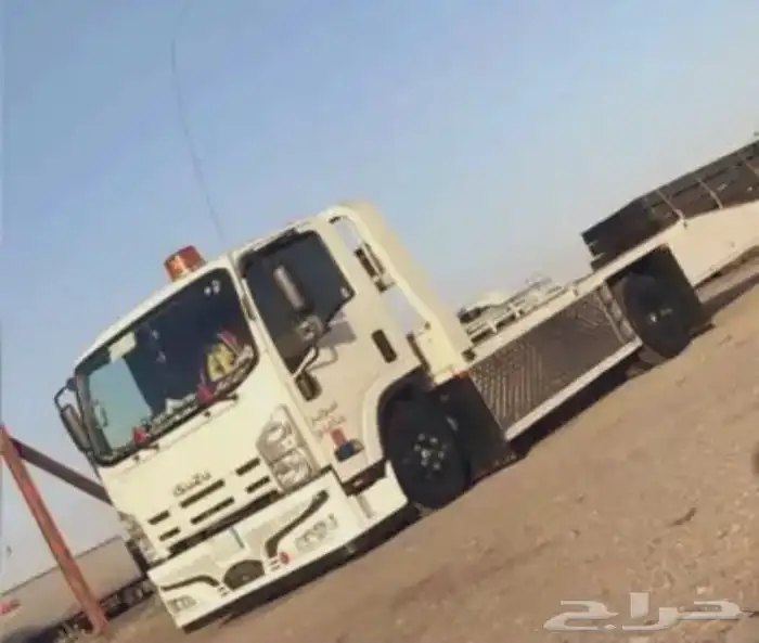 سطحه تبوك لنقل السيارات 0