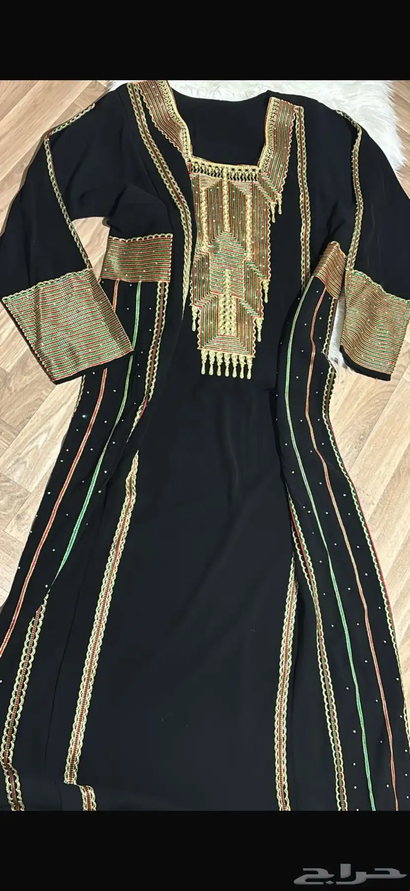 ثوب عسيري مع المنديل الأصفر 0