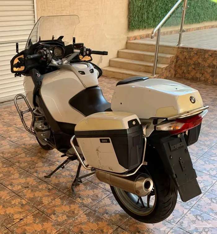دراجة نارية BMW R1200RTP موديل 2013 4