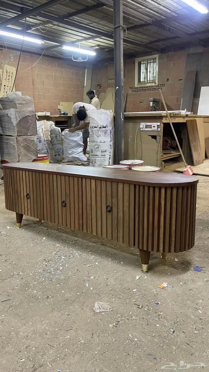 طاولة تلفزيون (يوجد لدينا تابي   تمارا) 3