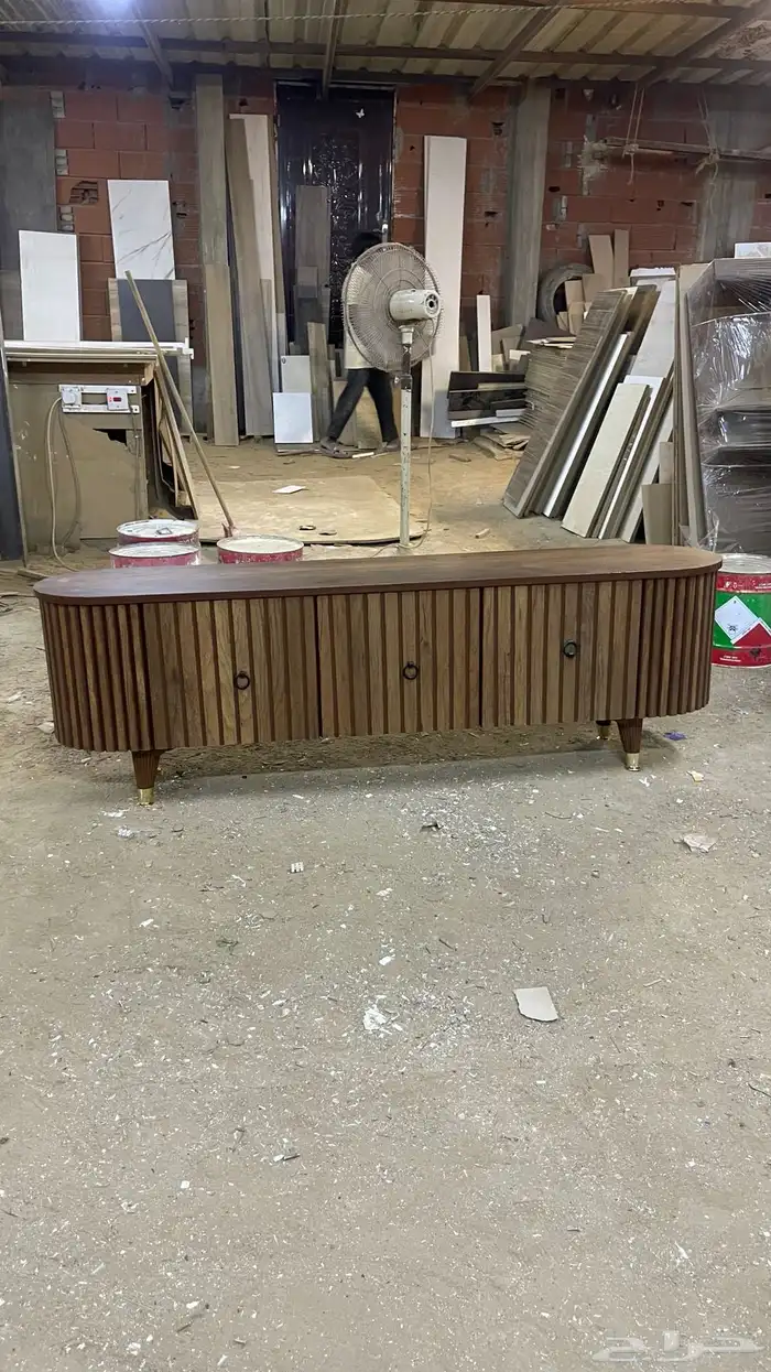 طاولة تلفزيون (يوجد لدينا تابي   تمارا) 4