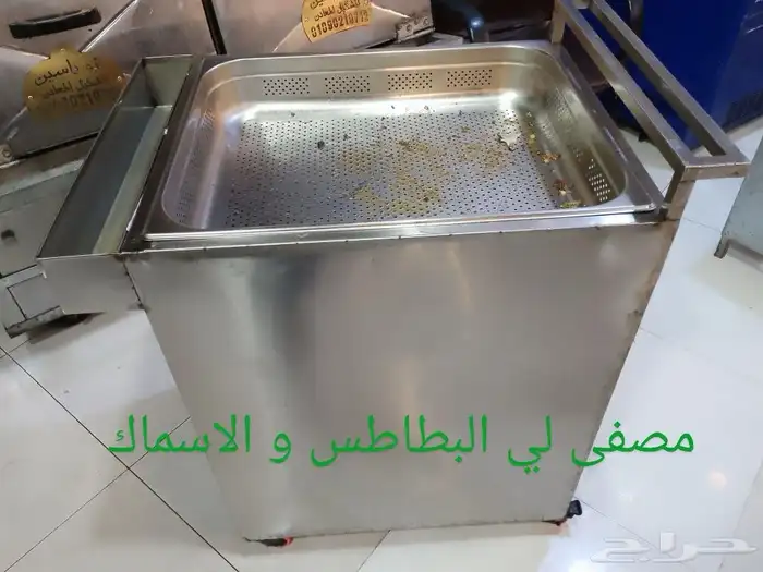 معدات مطعم تم اغلاقه شبه جديده 10