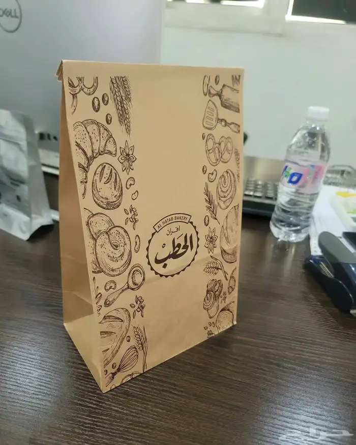 طباعة أكياس ورقية مخصصة بجودة عالية   تميز بهويتك التجارية 10