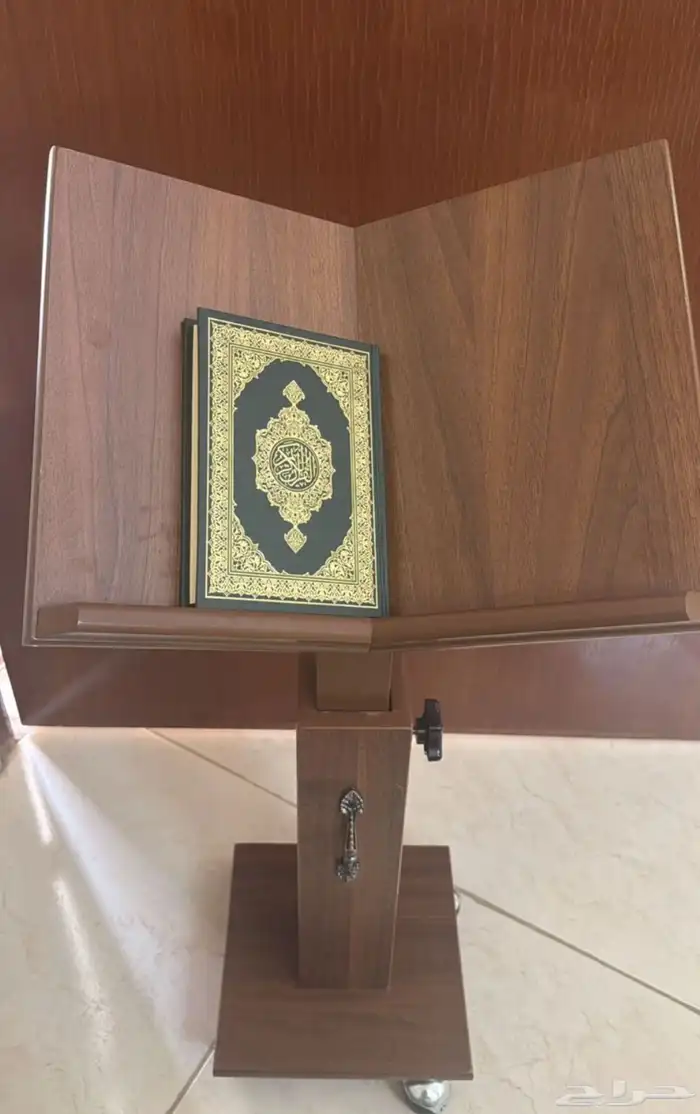 صندوق سجادات اكريلك وحامل مصاحف 4