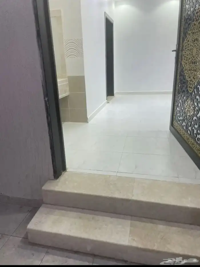فله فاخره للبيع4 شوارع حي الواسط 5