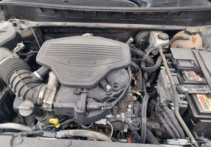 كاديلاك XT6 فل كامل 26