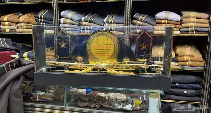 هدايا تخرج ضباط 11