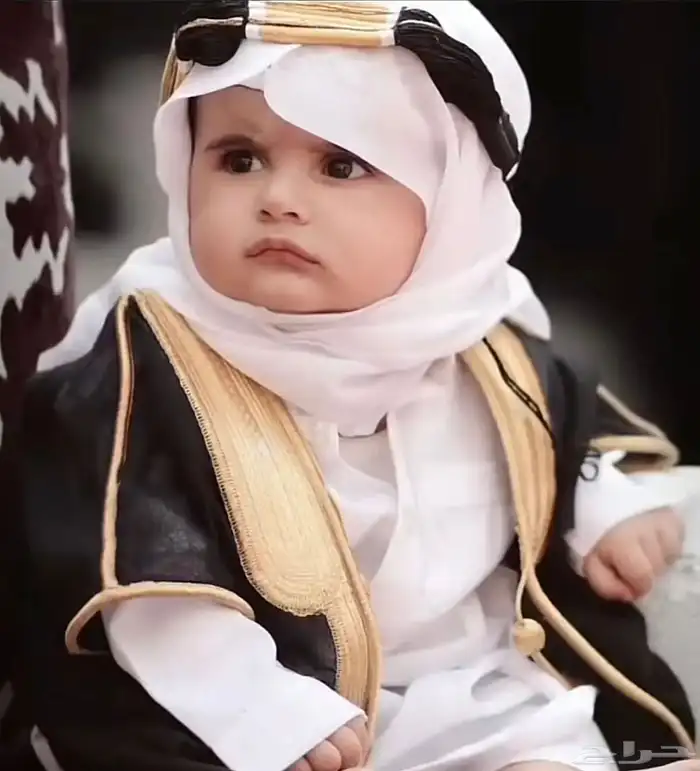 لبس العيد للاطفال مقصب ودقته نجدية و بشت 4