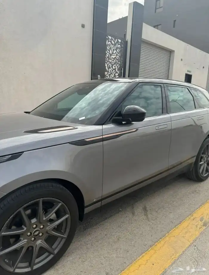رنج روفر فيلار 2021 3