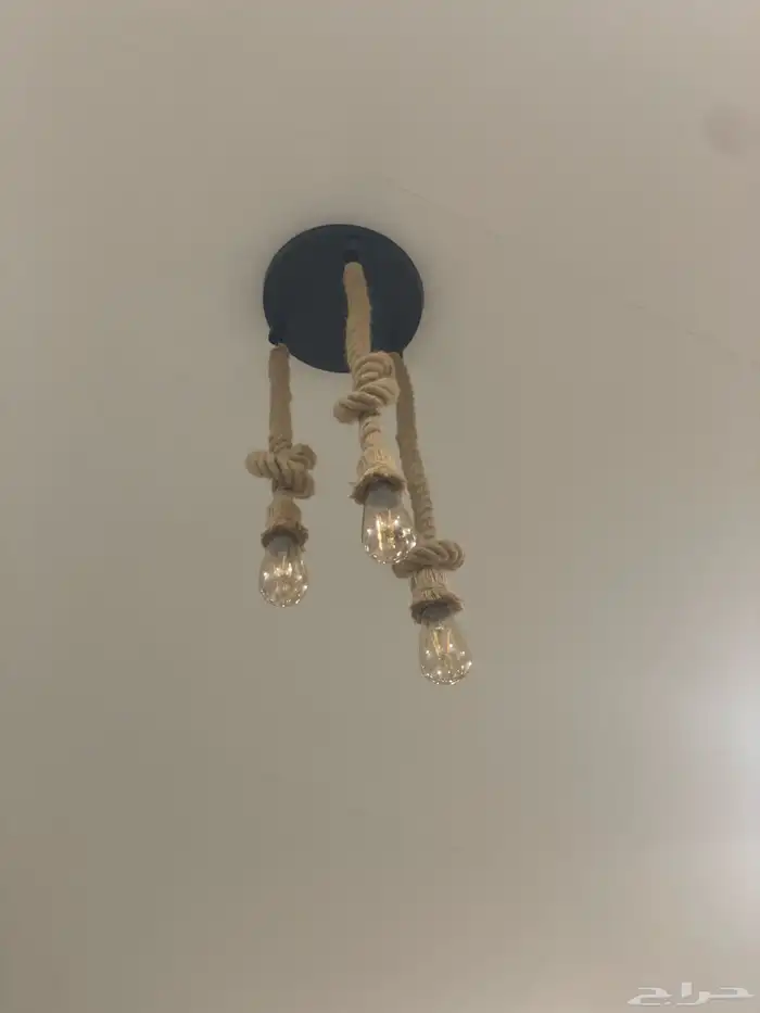 لمبة حبل للبيع ثلاث حبات مال لمبات 0