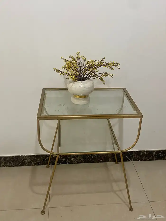 طاولة 1