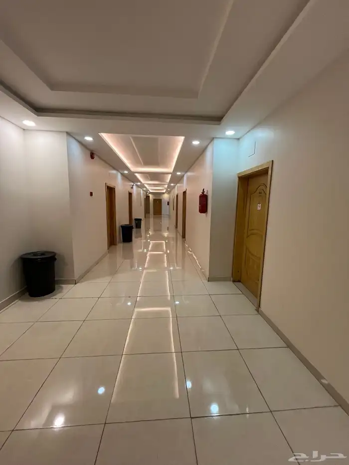 شقق مخدومة 2