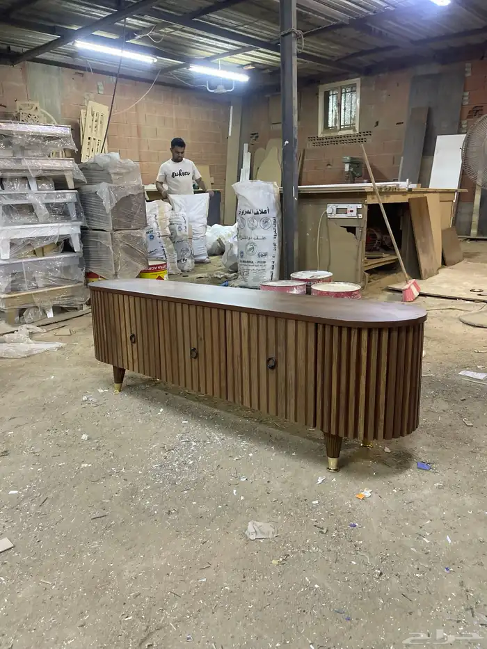 طاولة تلفزيون (يوجد لدينا تابي   تمارا) 5