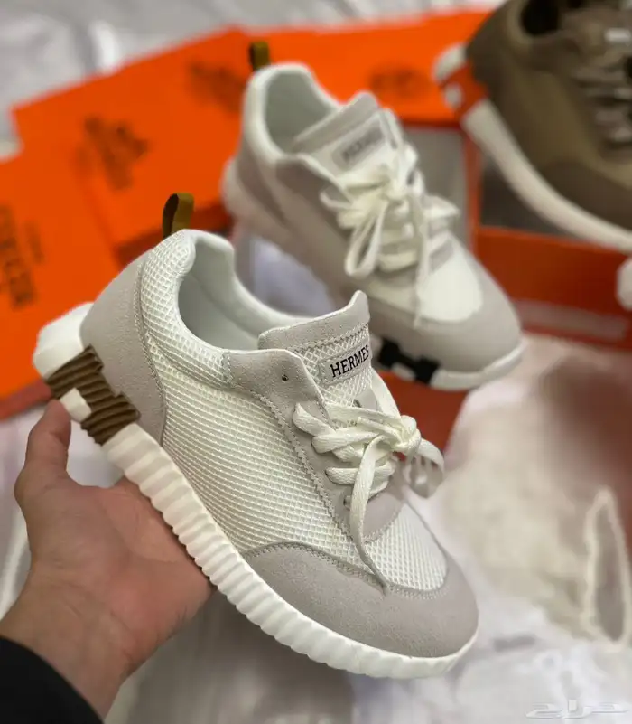 شوزات رجالي ماركة هرمز 1