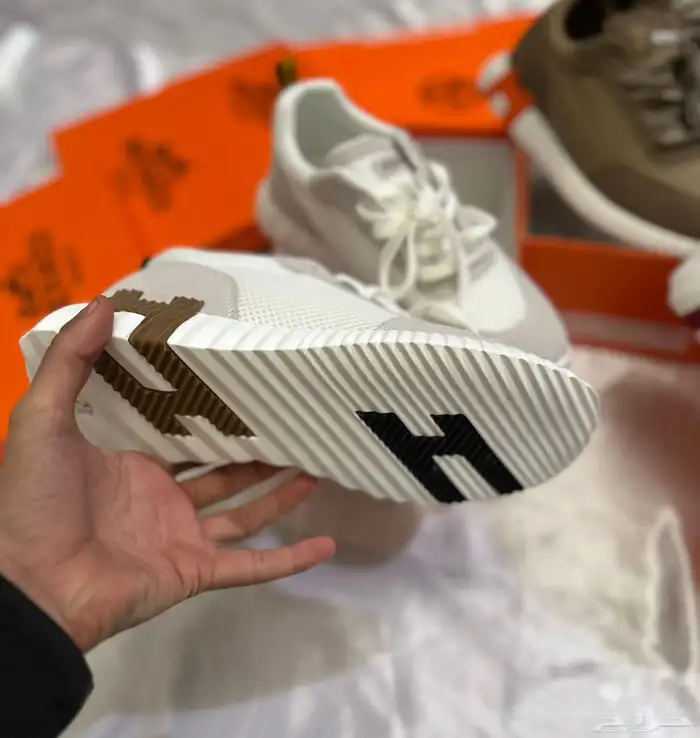 شوزات رجالي ماركة هرمز 5