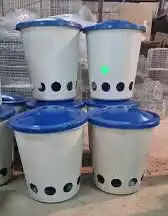 مستلزمات حمام دجاج طيور سقايات صاروخ مشربيات علافه علف 9